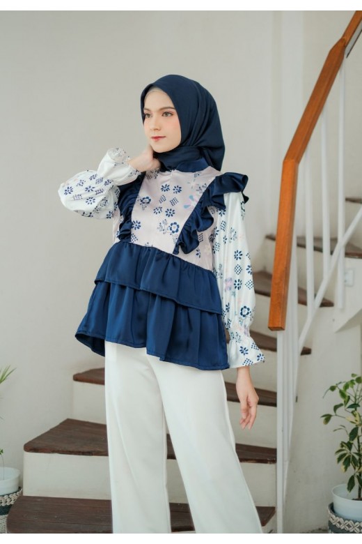Clara Blouse
